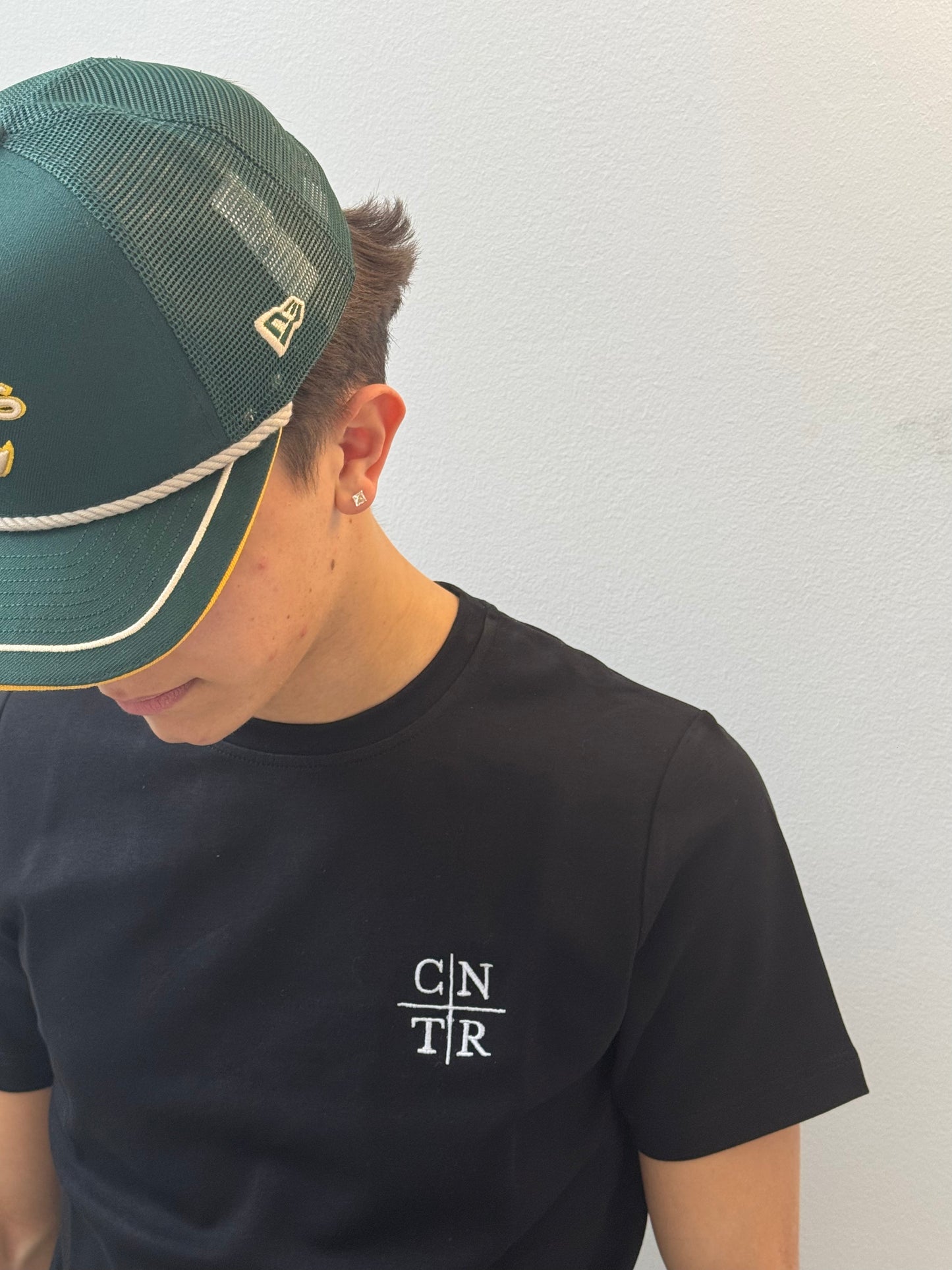 Pure Genesis – Black Edition - Continiér