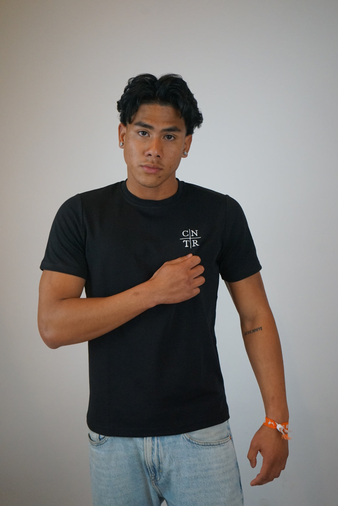 Signature T-Shirt - Black